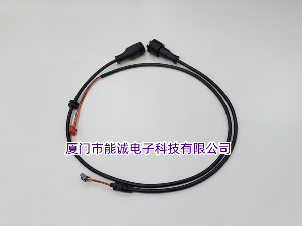 大Din公母連接線(xiàn)_副本.jpg